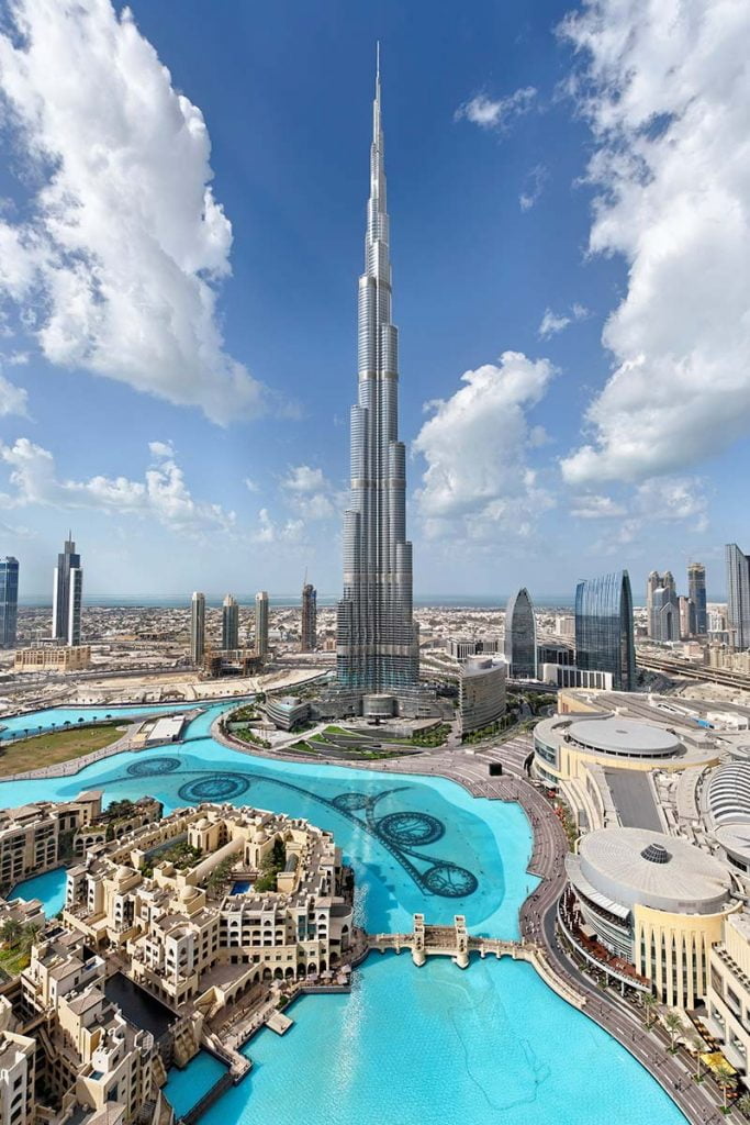 Dubai Tour at Famed at Burj Khalifa